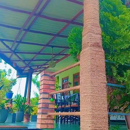 Serenity Homestay Ella Bagian luar foto