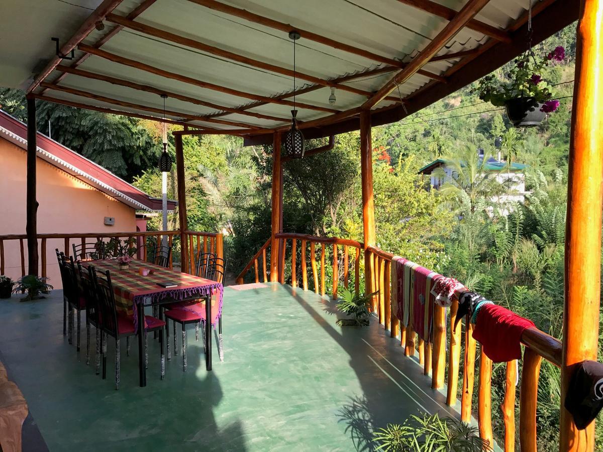 Serenity Homestay Ella Bagian luar foto